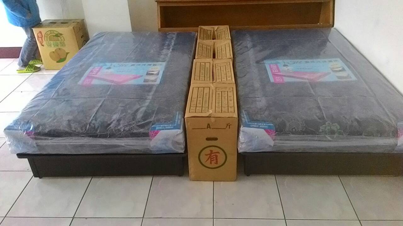 喜洋洋 3.5X6.2 傳統護脊彈簧床(深藍色)